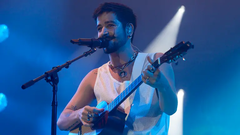 Concierto de Camilo en el Navarra Arena de Pamplona que da inicio a la gira 'Tour España 2022' del cantante colombiano. IÑIGO ALZUGARAY