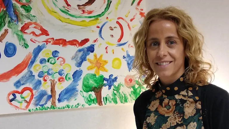 Ana Belén Ochoa, enfermera del HSJD, ganadora del Premio a la “Mejor Comunicación formato póster”. HOSPITAL SAN JUAN DE DIOS