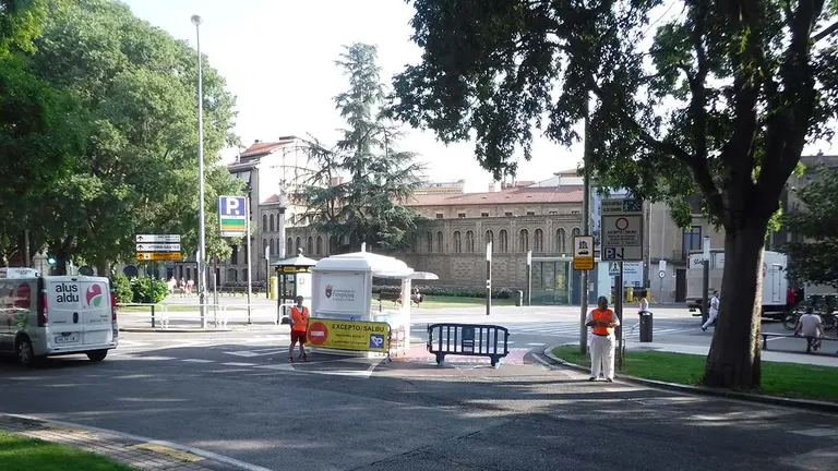 La selección se hará por orden de inscripción. AYUNTAMIENTO PAMPLONA