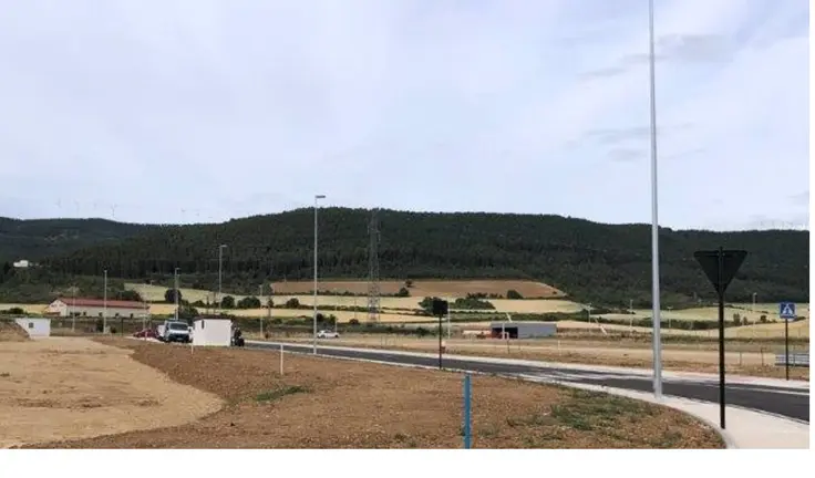 Polígono Industrial recién terminado en Lumbier