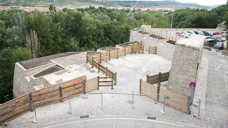 Fotos de la visita al Fortín de Parma. AYUNTAMIENTO DE PAMPLONA