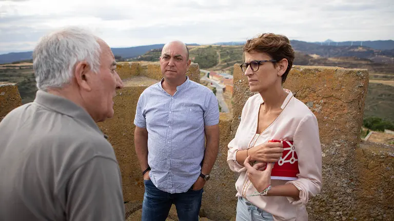 La Presidenta Chivite preside la reunión con los alcaldes y alcaldesas de las localidades afectadas por el incendio de Ujué. GOBIERNO DE NAVARRA