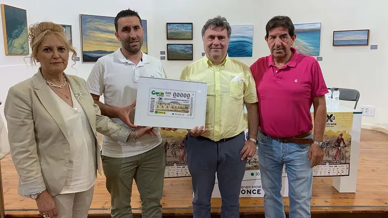 El cupón de la ONCE tiene como protagonista la carrera Extreme Bardenas. CEDIDA