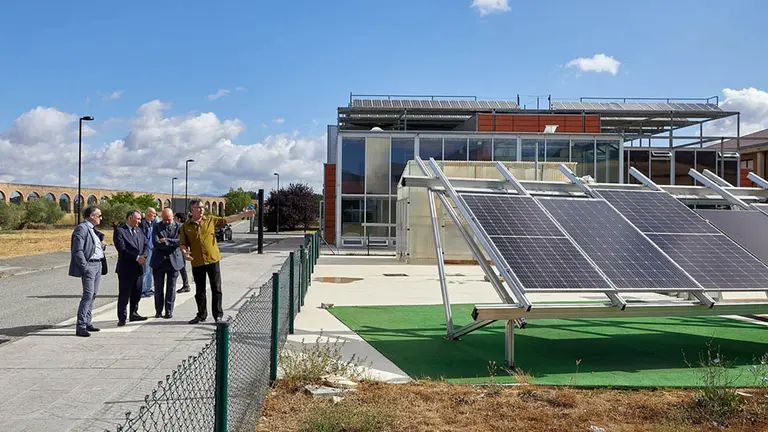 Visita del secretariado de Estado al Centro Nacional de Energías Renovables y Eficiencia Energética