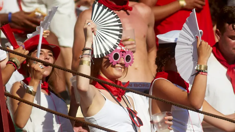 Los tendidos de la plaza de toros de Pamplona durante la quinta corrida de la Feria del Toro de San Fermín 2022. IÑIGO ALZUGARAY