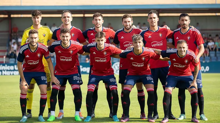 Primer partido de pretemporada de Osasuna ante el Promesas en Tajonar. CA OSASUNA (2)