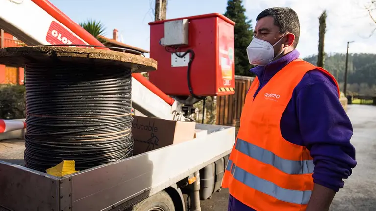 El casco viejo de Estella tendrá, por fin, Internet de alta velocidad. ADAMO