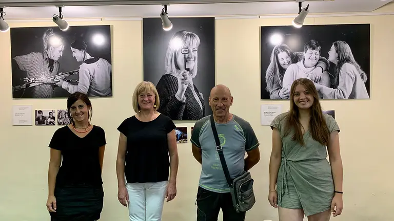 Gema Garro Nekotxea, Maria Angeles Ezquer Aznárez, Carlos anaut, alcalde de Isaba e Idoia Urzainki Gabás.