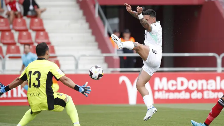 Osasuna ha jugado conta el Mirandés en el último partido de la pretemporada. OSASUNA