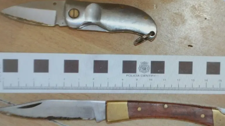 Cuchillos intervenidos. POLICÍA NACIONAL