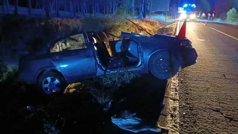 Hasta el lugar del accidente han acudido los bomberos, un equipo médico y la Policía Foral. CEDIDA
