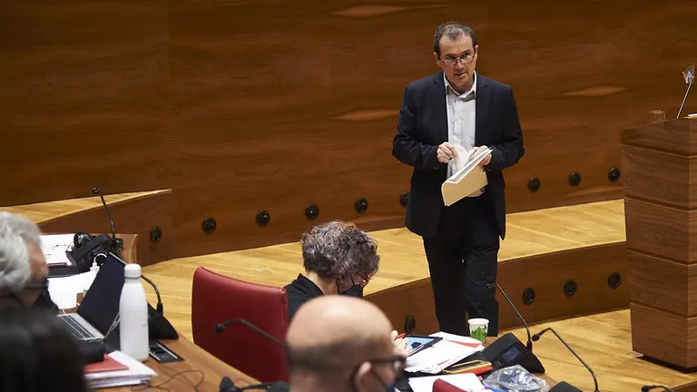 El parlamentario de Geroa Bai Mikel Asiain. PARLAMENTO DE NAVARRA