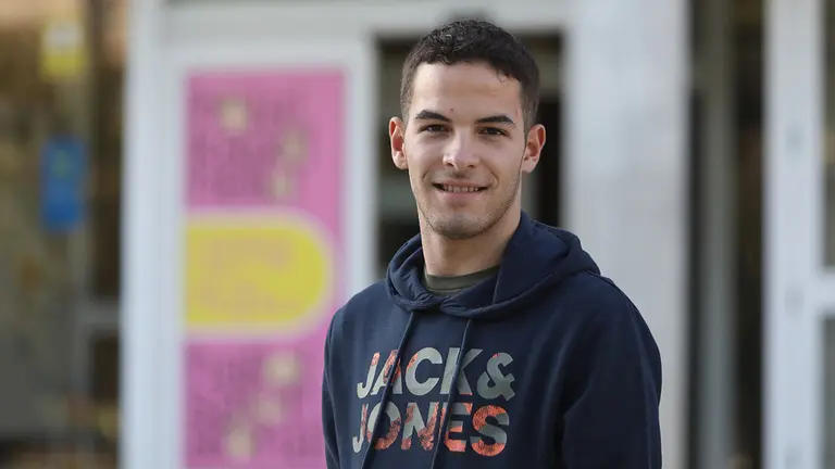 Alejandro Monroy Ostívar, en la Facultad de Ciencias de la Salud de la UPNA. UPNA