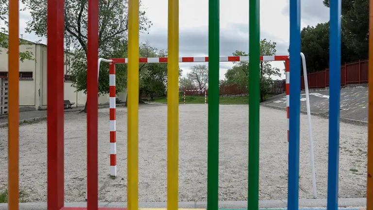 Imagen de archivo del patio de un colegio. EUROPA PRESS