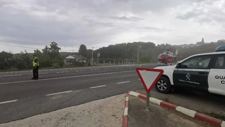 Herida muy grave una niña de 11 años tras ser atropellada por un camión en Lerín. GC