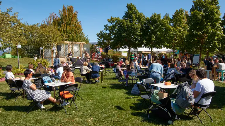 VII Feria Navarra Ecológica en el Parque de los Sentidos de Noáin. IÑIGO ALZUGARAY