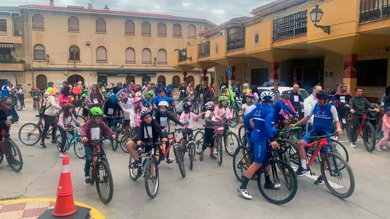 Hasta 115 personas participaron en la XVII Pedalada de Cadreita. CEDIDA