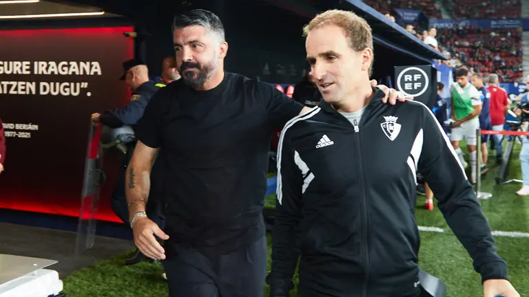 Partido de La Liga Santander entre Osasuna y Valencia disputado en el estadio de El Sadar. IÑIGO ALZUGARAY