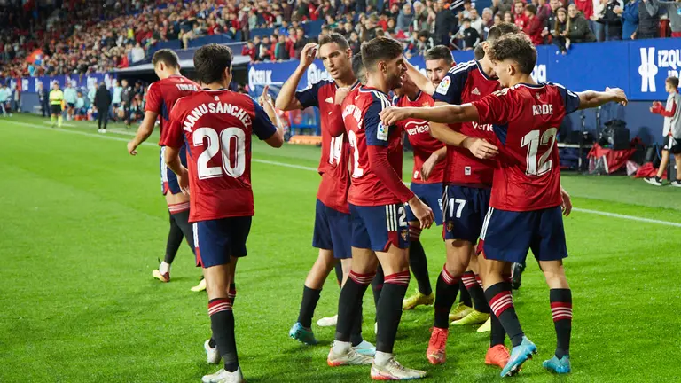 Partido de La Liga Santander entre CA Osasuna y RCD Espanyol disputado en el estadio de El Sadar. IÑIGO ALZUGARAY
