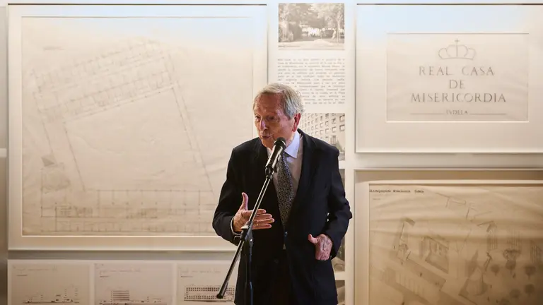 Inauguración de la exposición 'Rafael Moneo en Navarra' en el Archivo Real y General de Navarra. PABLO LASAOSA