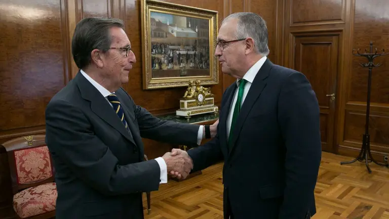 El Ayuntamiento de Pamplona y Fundación laCaixa se unen en este proyecto que ayudará a niños en riesgo de pobreza. CEDIDA