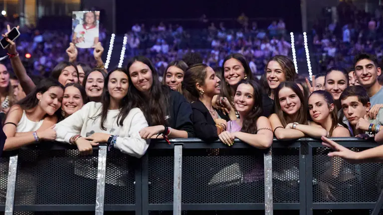 Concierto de Dani Martín dentro de su gira 'Qué caro es el tiempo' celebrado en el Navarra Arena de Pamplona. IÑIGO ALZUGARAY