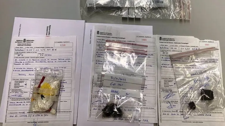 Imagen de las sustancias incautadas - POLICÍA FORAL