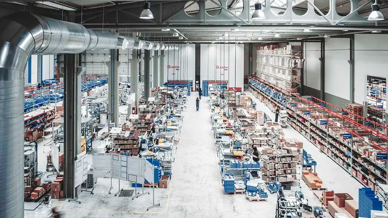 Imagen de una factoría de Seinsa Autofren. SEINSA