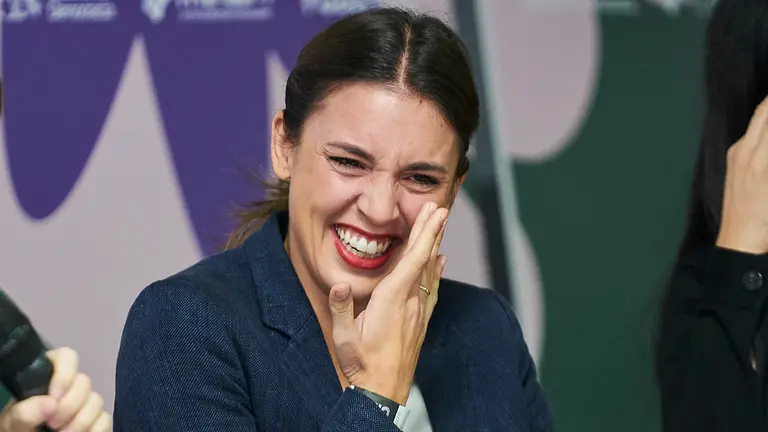 La ministra de Igualdad, Irene Montero, durante la celebración de la 'Uni de otoño' en la Facultad de Ciencias Políticas de la Universidad Complutense de Madrid, a 5 de noviembre de 2022, en Madrid (España). A. PÉREZ MECA / EUROPA PRESS