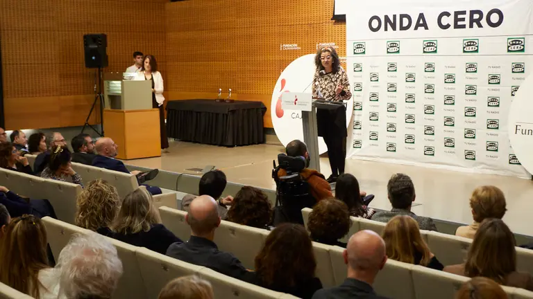 Acto de entrega de los Premios Solidarios de Onda Cero Navarra, que cuenta con la colaboración de Fundación Caja Navarra y Fundación 'la Caixa'. IÑIGO ALZUGARAY
