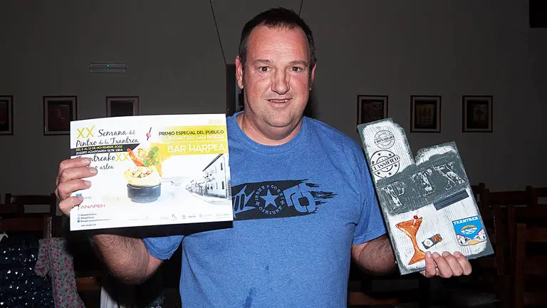 El bar Harpea gana el primer premio y premio especial del público de la Semana del Pincho de la Chantrea. ANAPEH