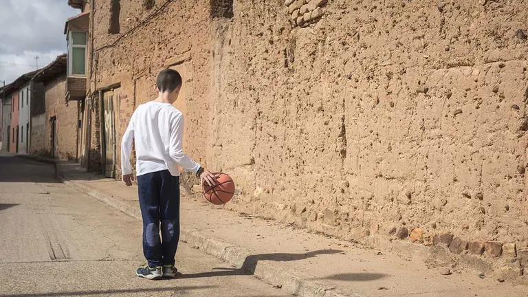 El 17% del territorio rural está expuesto a altas tasas de despoblación y de aridez. FUNDACIÓN LA CAIXA