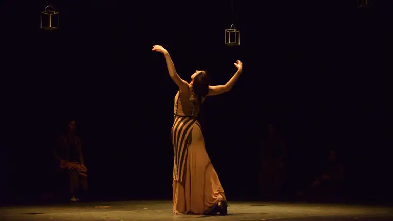 María Pagés en plena actuación. CENTRO COREOGRÁFICO MARÍA PAGÉS