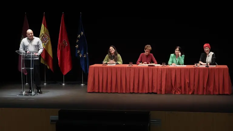 Momento de la intervención de Iván Vergará en el acto de Lodosa. - MINISTERIO DE SANIDAD