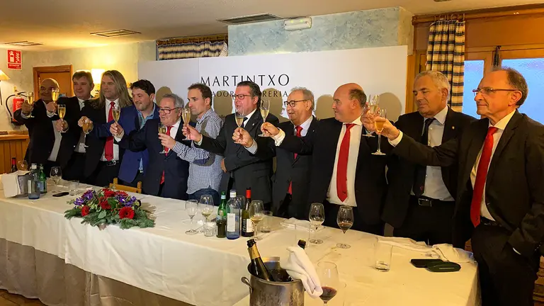 Brindis navideño de Osasuna con los medios de comunicación. Navarra.com