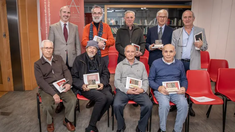Evento navideño Colegio de la Arquitectura Técnica - Profesionales Homenajeados (4) (1)