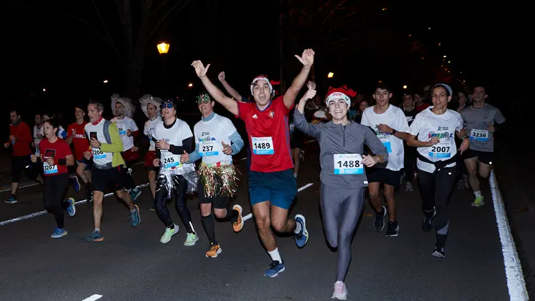 XXXIX edición de la San Silvestre de Pamplona 2022 en categoría absoluta. IÑIGO ALZUGARAY
