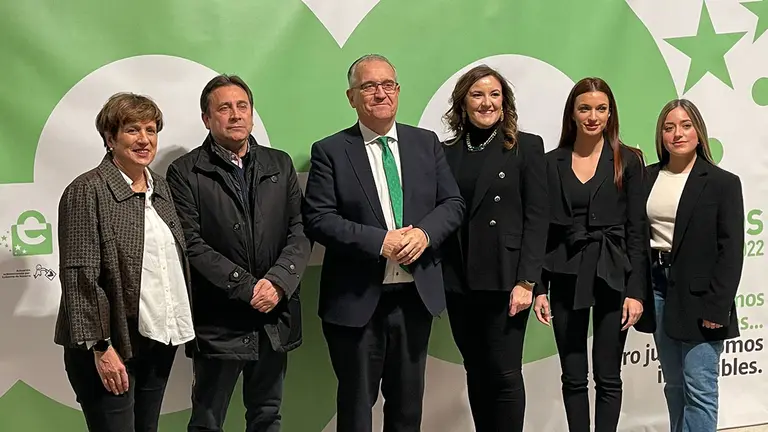 La Asociación Ensanche Área Comercial recibe la certificación de calidad ISO 9001 de AENOR. CEDIDA