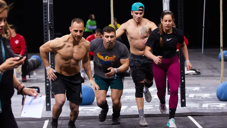 Celebración del Pamplona Arena Games, primera competición con licencia CrossFit en Navarra, en la que participan 960 atletas de todo España. IÑIGO ALZUGARAY