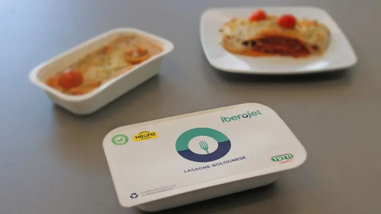 La lasaña de boloñesa vegetal se servirá en vuelos de larga distancia y será una opción totalmente vegana. CEDIDA