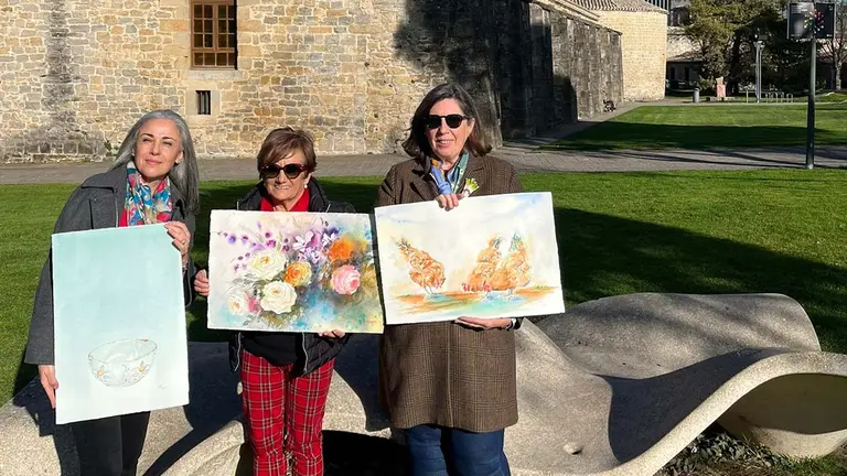 Las pintoras navarras Rosa Casado Turrillas, Pilar Montes Viedma y María Urmeneta Ochoa han sido seleccionadas para participar en el I Festival Internacional de la Acuarela. CEDIDA