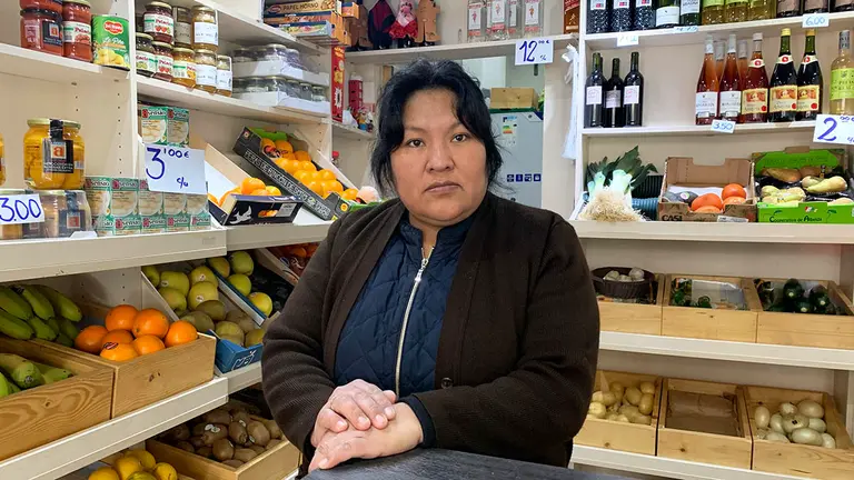 Tienda de ultramarinos en la calle Aralar de Pamplona. Navarra.com