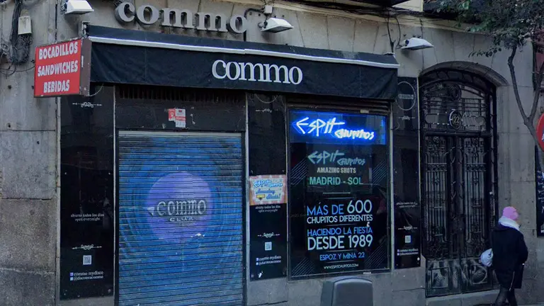 Imagen de la fachada del bar de copas Commo en Madrid. GOOGLE MAPS
