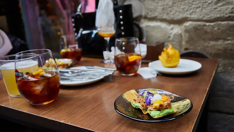 Inicio de la XXIII Semana del Pincho de Navarra que tiene lugar del 17 al 26 de marzo de 2023 con la participación de 47 establecimientos de Pamplona, Artica, Ayegui, Corella, Puente La Reina, Tafalla, Tudela y Viana. IÑIGO ALZUGARAY