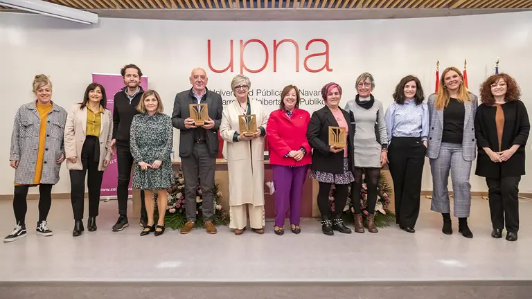 Acto organizado por el Colegio de Psicología de Navarra. COLEGIO DE PSICOLOGÍA DE NAVARRA