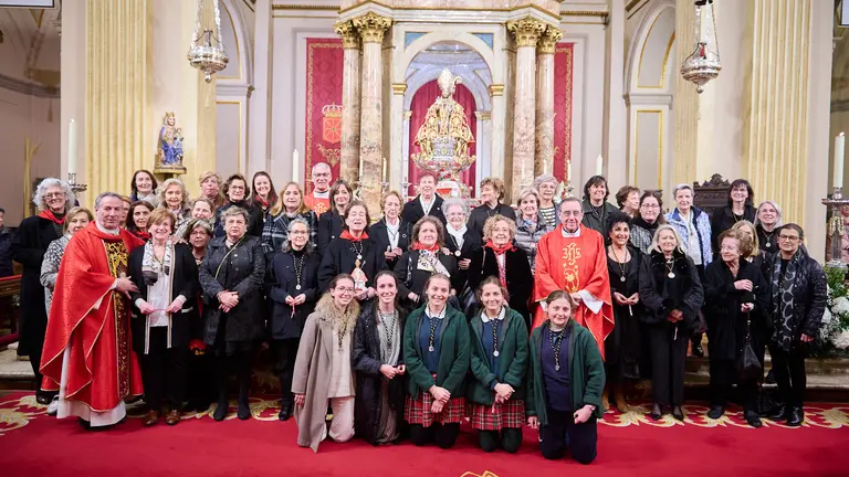 Cuarto peldaño de la tradicional escalera de San Fermín 2023. PABLO LASAOSA