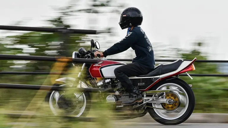 Moto a gran velocidad. ARCHIVO