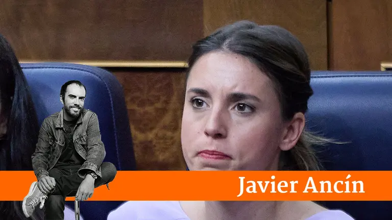 La secretaria general de Podemos y ministra de Derechos Sociales y Agenda 2030, Ione Belarra (i) y la ministra de Igualdad, Irene Montero (d), durante una sesión plenaria en el Congreso de los Diputados, a 20 de abril de 2023, en Madrid (España). Durante el pleno, la reforma socialista de la ley del solo sí es sí ha recibido el respaldo del Congreso con el apoyo del PP y la oposición de Unidas Podemos, sus socios de Gobierno. Ha salido adelante con 233 votos a favor, 59 rechazos y cuatro abstenciones. La ley de Libertad Sexual ha regresado al Parlamento ocho meses después de su aprobación, el pasado agosto de 2022.
20 ABRIL 2023;CONGRESO;PLENO;GAS;UCRANIA
Jesús Hellín / Europa Press
20/4/2023