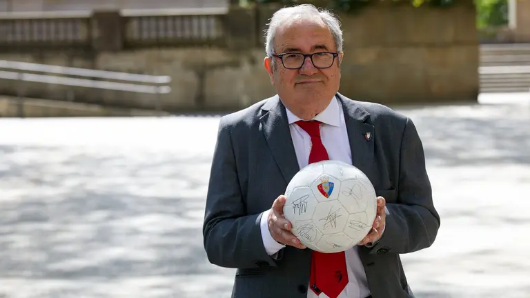 Luis Sabalza, presidente del CA Osasuna. IÑIGO ALZUGARAY
