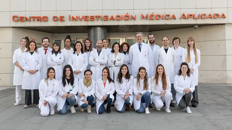 Equipo de investigación que participa en el proyecto de la calculadora para pacientes con cáncer. CEDIDA
